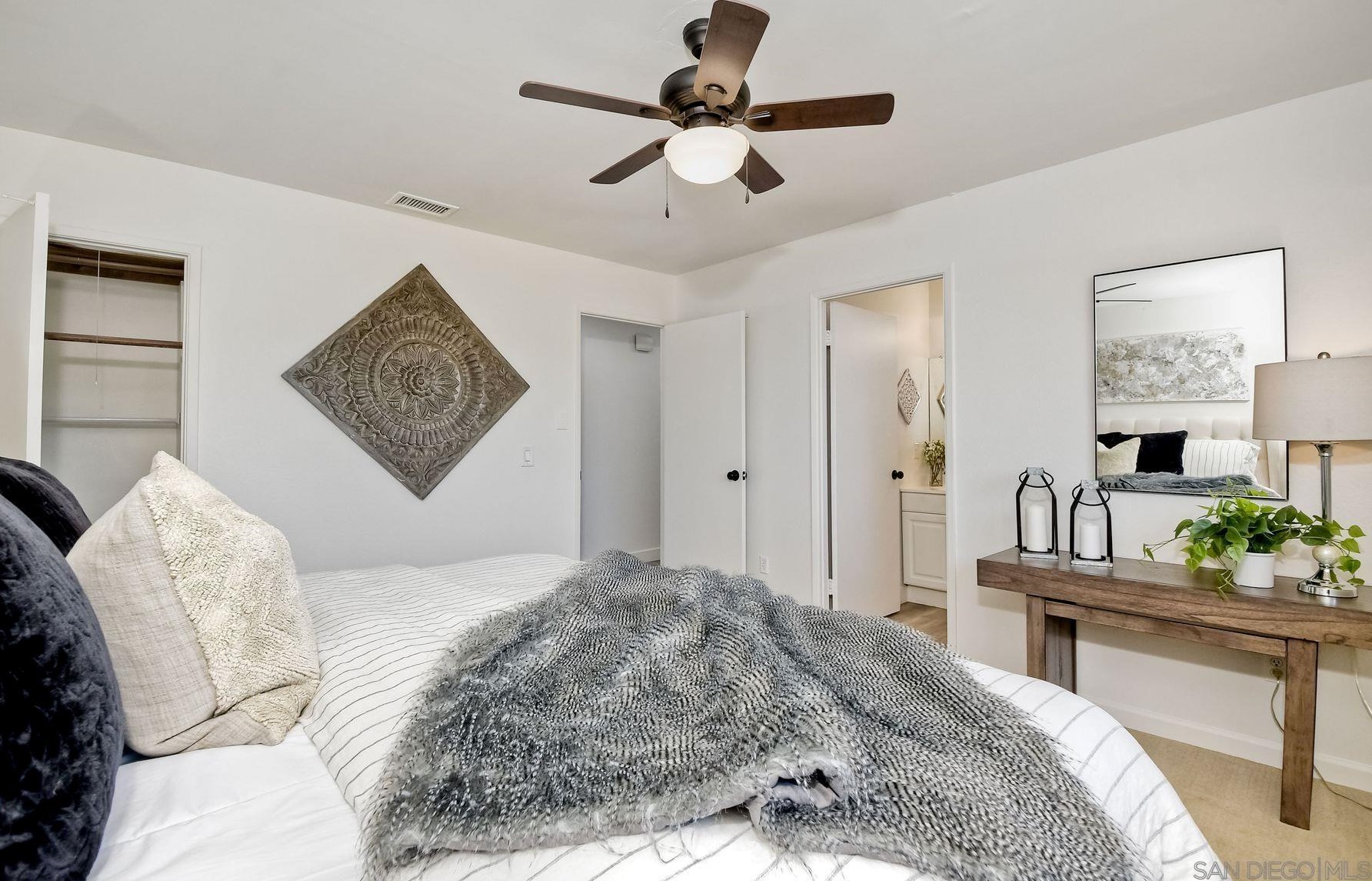 8786 Blue Boy Ln, Santee CA  92071-4322 exterior