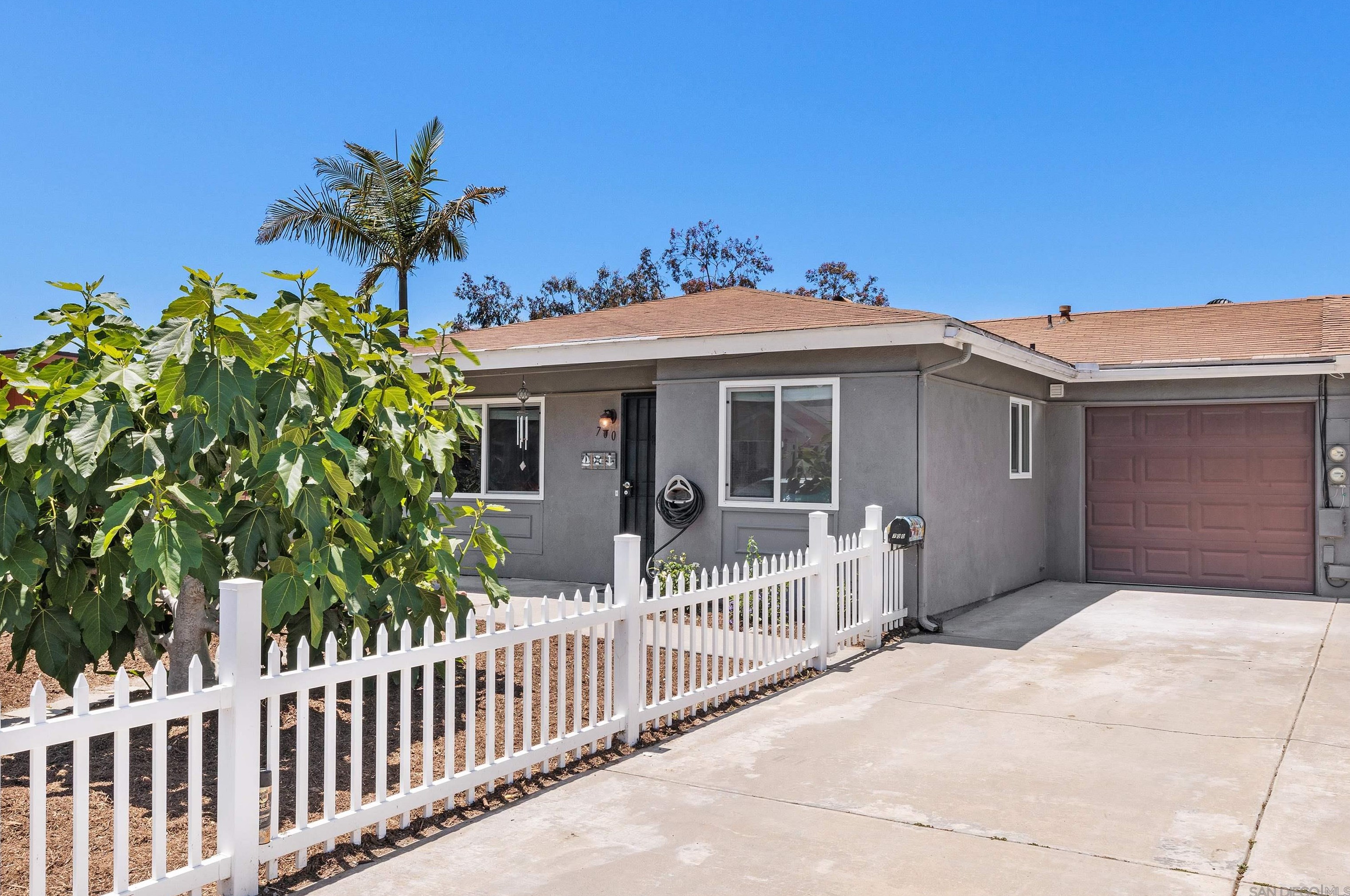 700 Teaberry St, Encinitas, CA 92024
