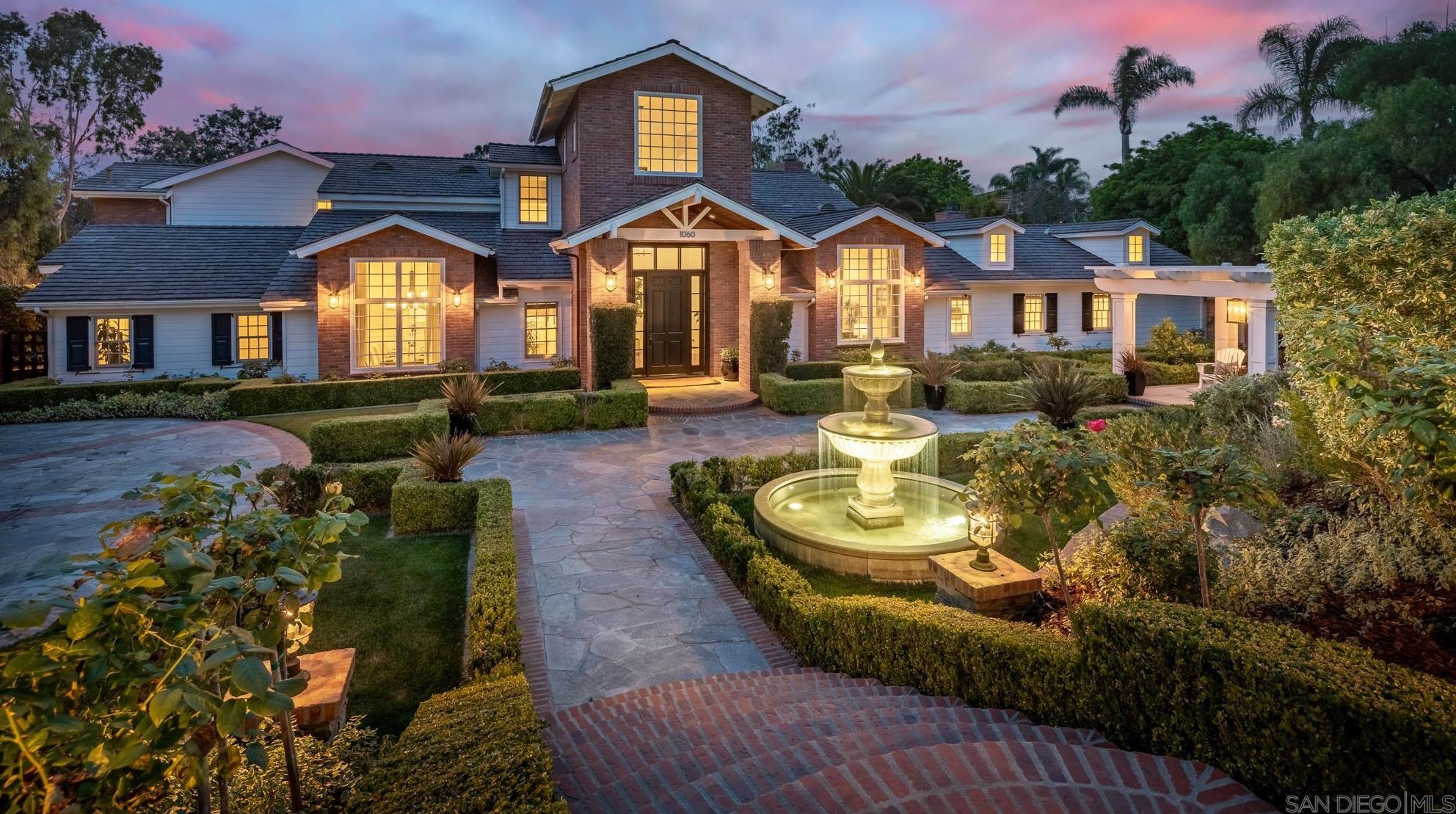 1060 California St, Encinitas, CA 92024