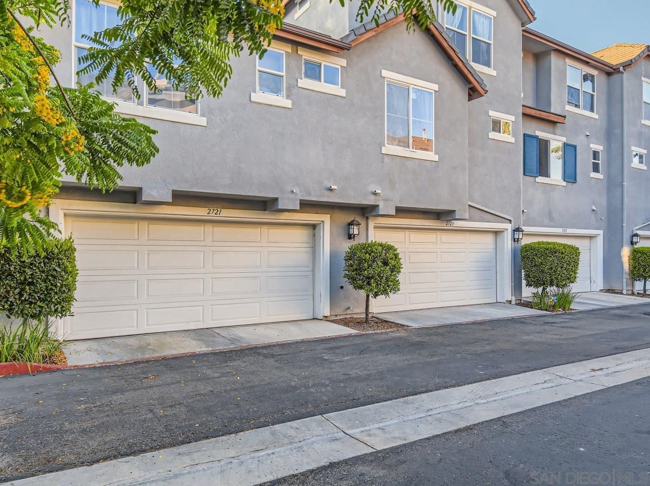 2723 Wild Cherry Ct, Chula Vista, CA 91915-1735