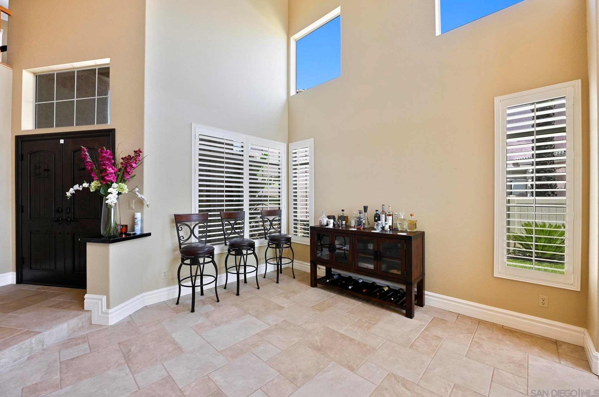 1035 Park Meadows Rd, Chula Vista CA  91915-1414 exterior