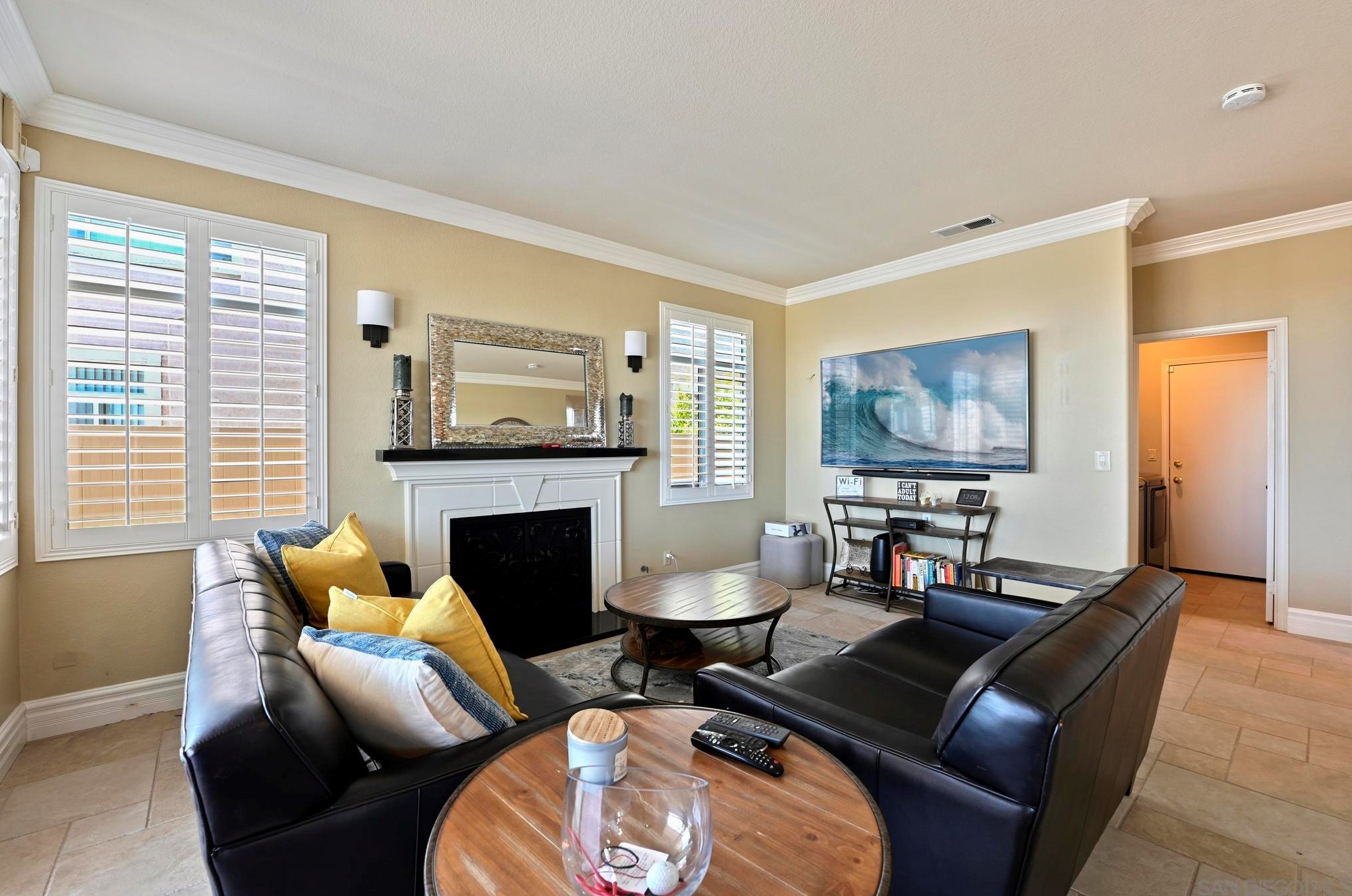 1035 Park Meadows Rd, Chula Vista CA  91915-1414 exterior