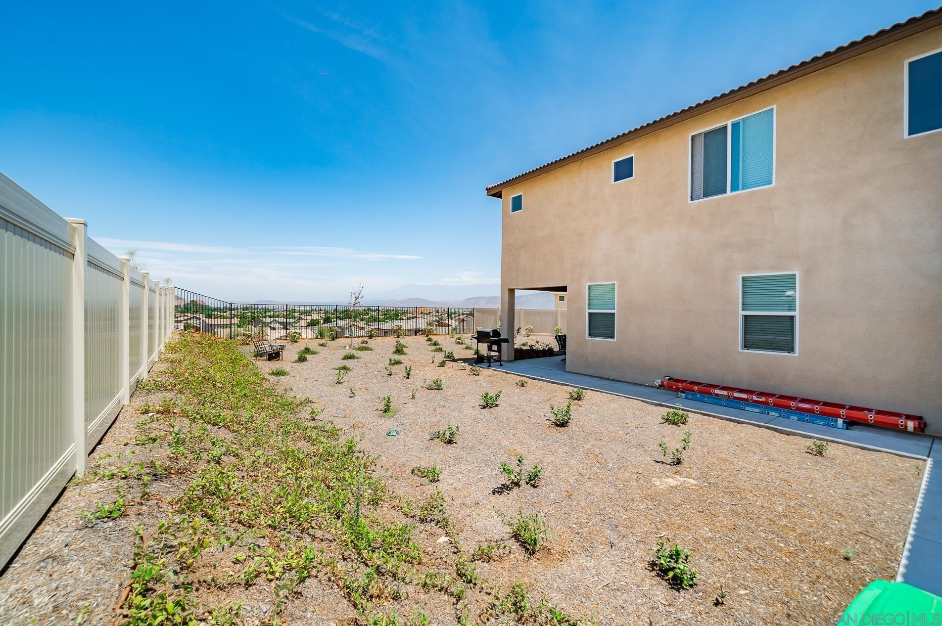 5384 Viewstone Ct, Hemet CA  92545 exterior