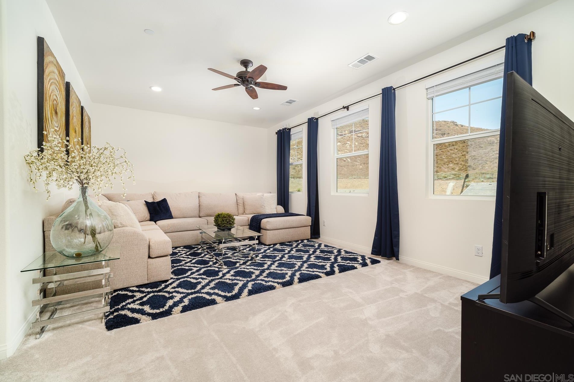 5384 Viewstone Ct, Hemet CA  92545 exterior