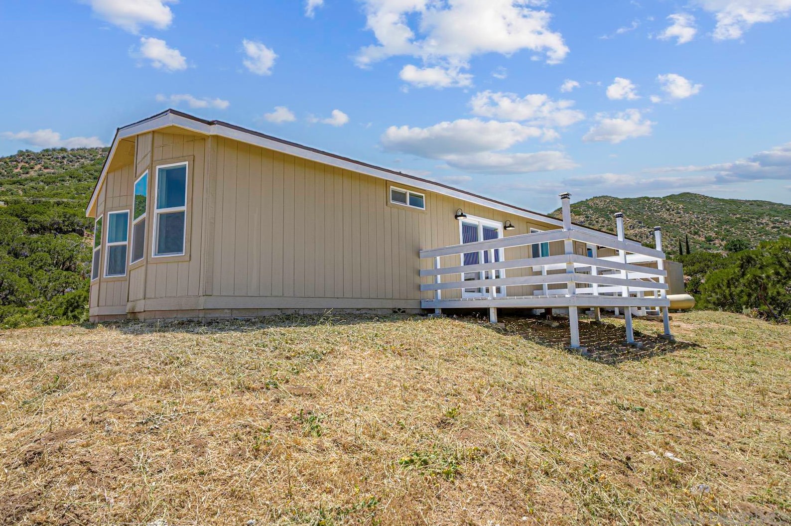 55630 Rock Canyon Rd, Anza CA  92539-9776 exterior