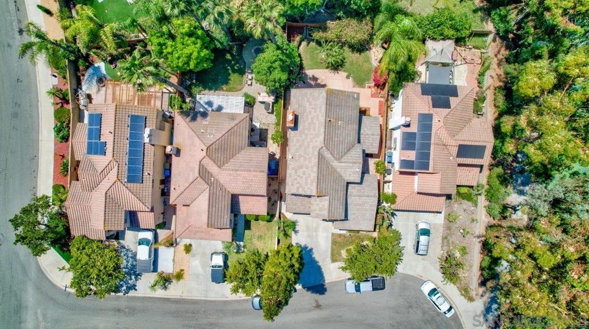 610 San Marino Pl, Chula Vista CA  91914-4042 exterior