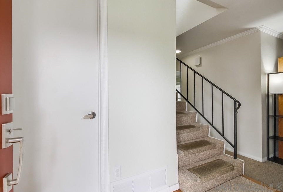 1662 Point Sur Ct, Chula Vista, CA 91911-6148