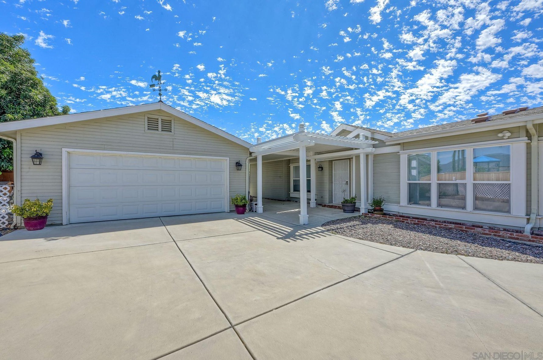 44607 Grovewood Cir, Hemet, CA 92544-5581