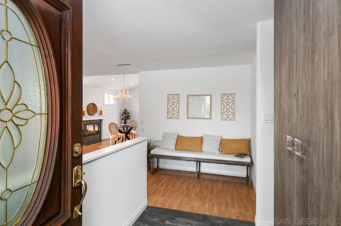12756 Casa Avenida, Poway, CA 92064-2533