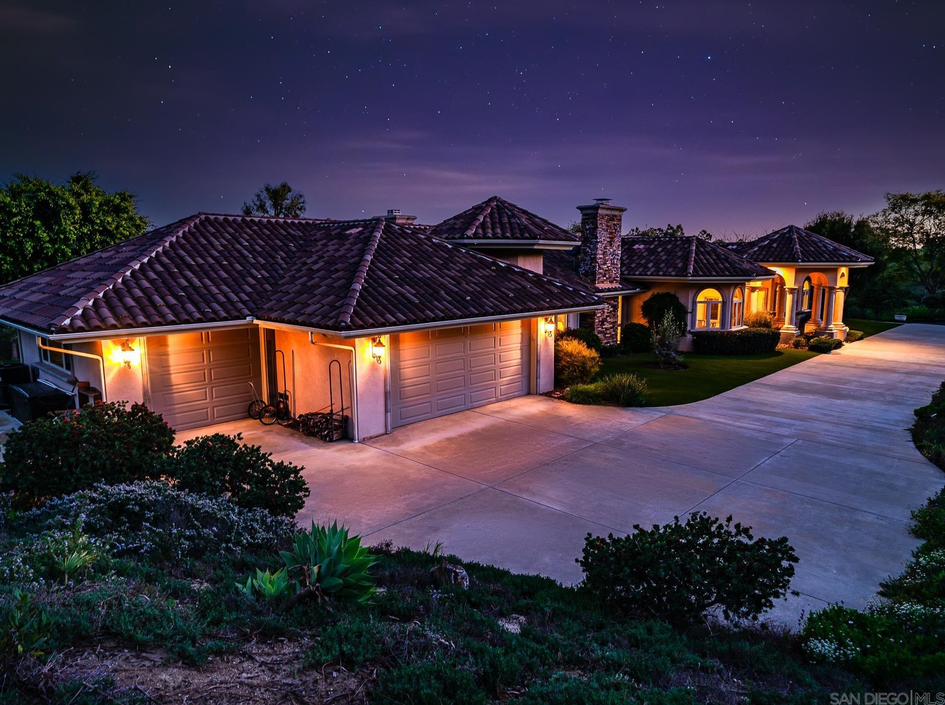 1176 Sierra Bonita, Fallbrook, CA 92028-3781