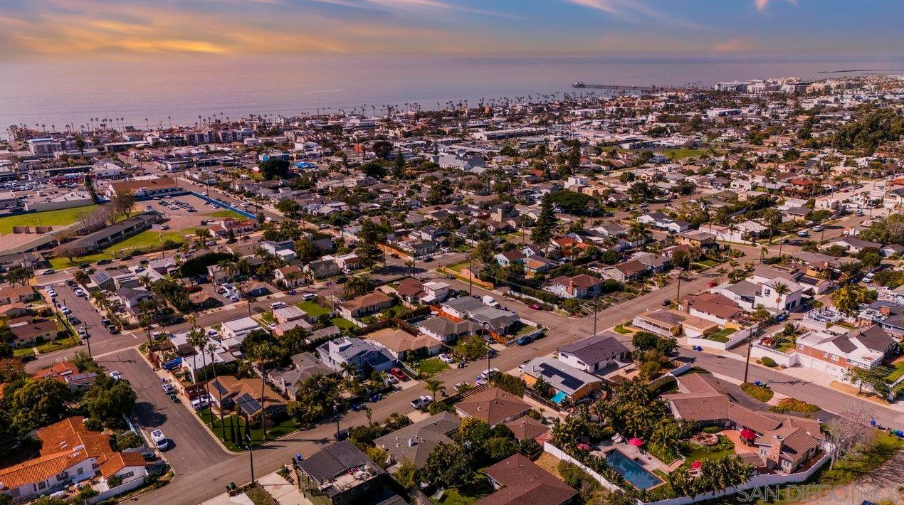 1116 Clementine St, Oceanside, CA 92054-5205