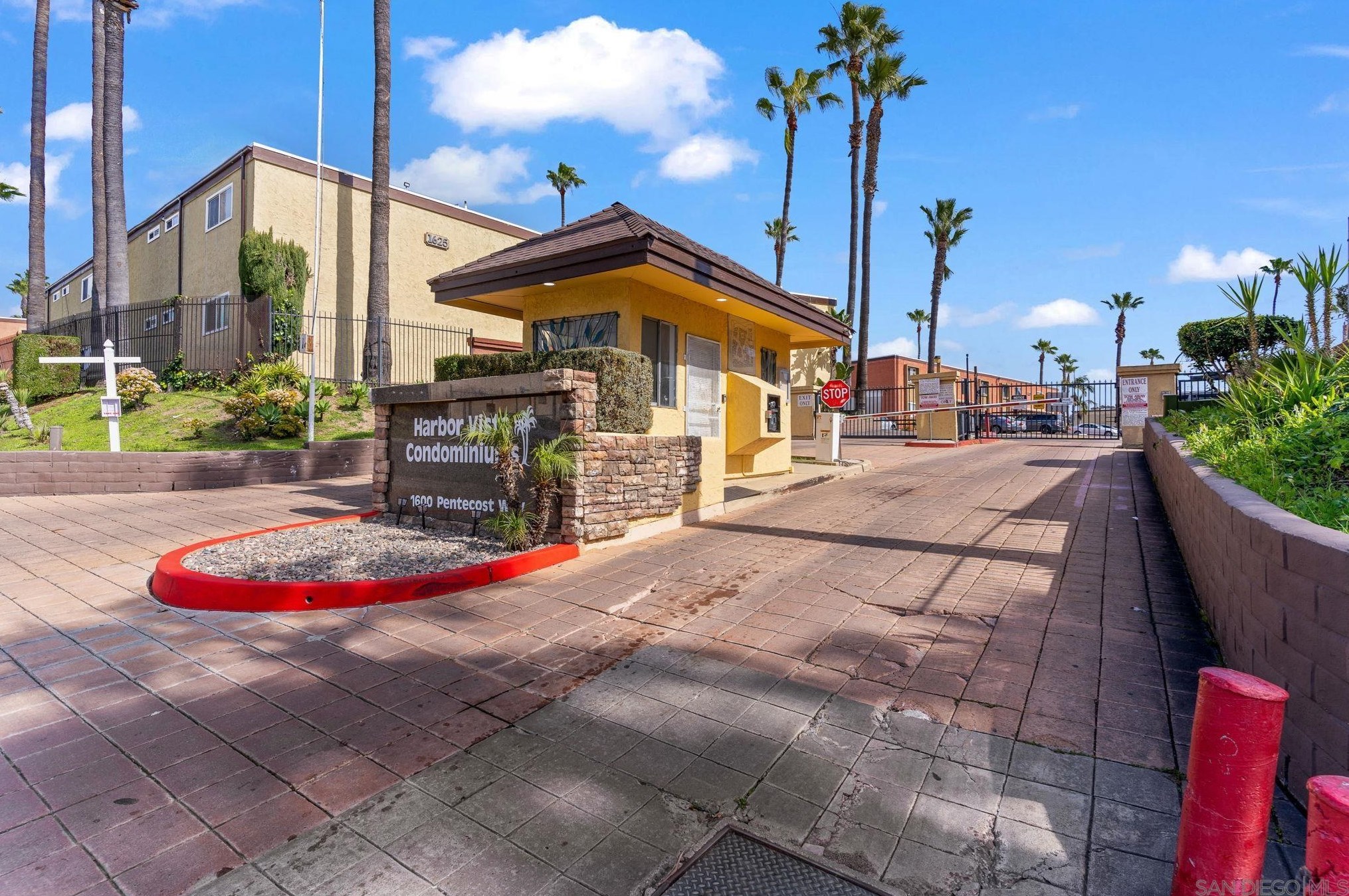 1673 Pentecost Way 3, San Diego, CA 92105
