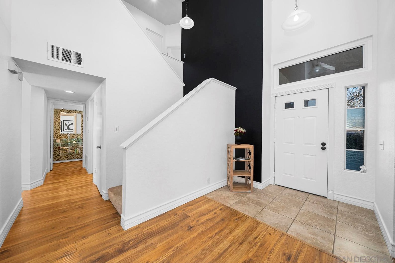 29769 Stonewood Rd, Temecula CA  92591-5303 exterior