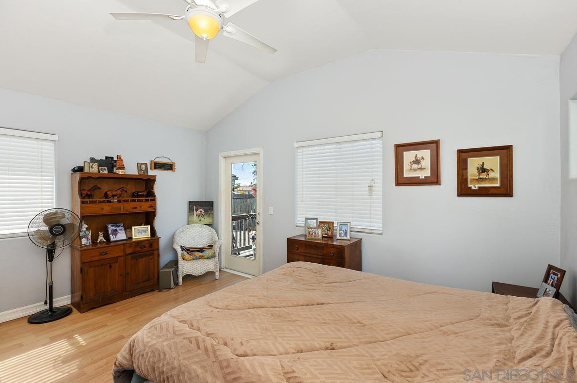 4858 Normandie Pl, La Mesa CA  91942-8545 exterior