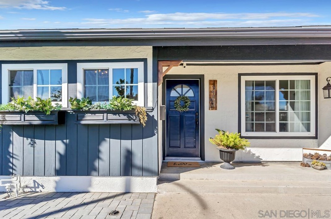 12754 Robison Blvd, Poway, CA 92064
