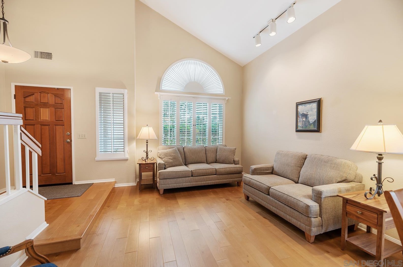 12735 Hagerswood Ct, San Diego, CA 92129-3707