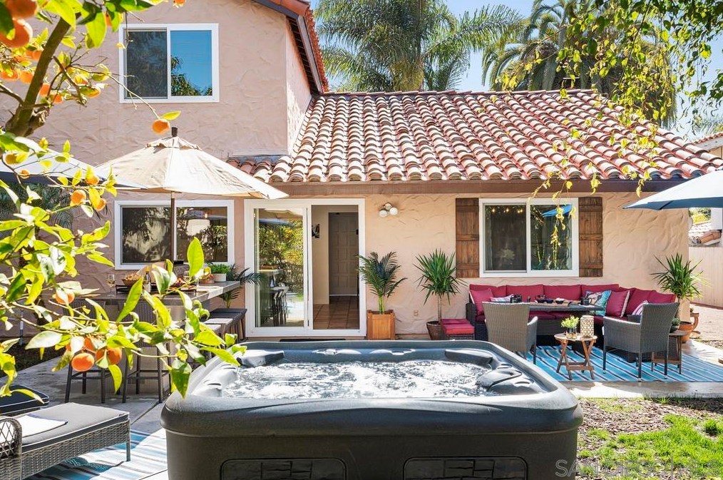 842 Juanita St, Solana Beach, CA 92075-2421