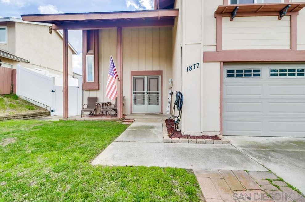 1877 Lavala Ln, El Cajon, CA 92021-3636