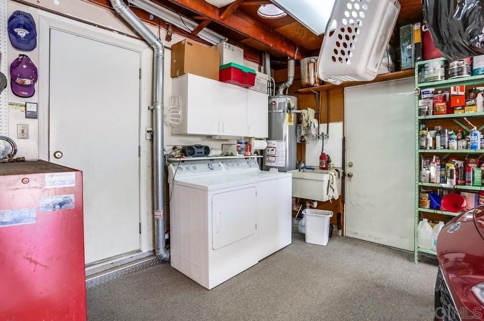 6890 Boulder Lake Ave, San Diego CA  92119-1946 exterior