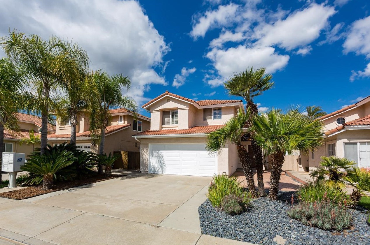 12156 Via Hacienda, El Cajon, CA 92019-5001