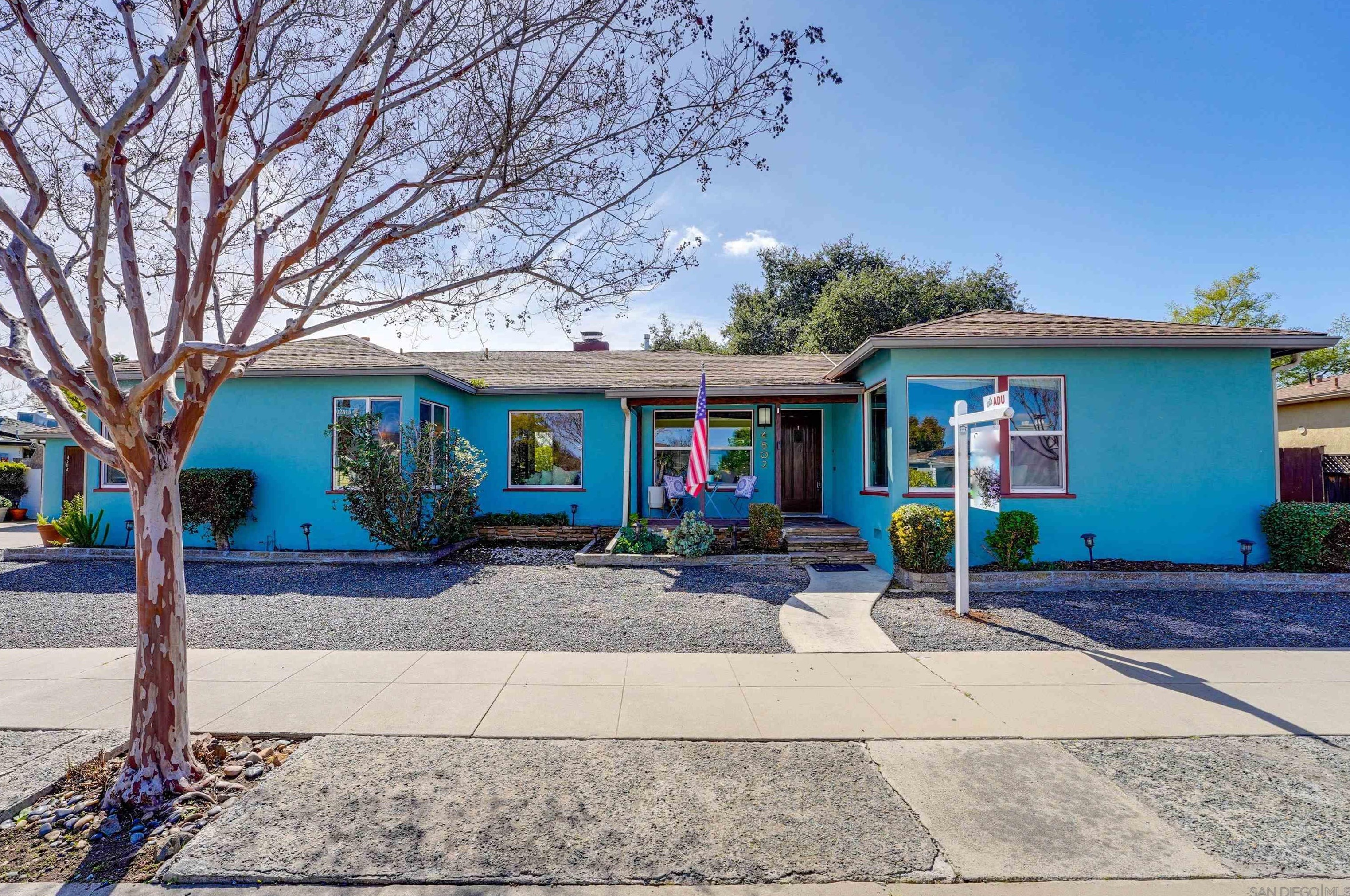 4502 Aragon Dr, San Diego, CA 92115-4115