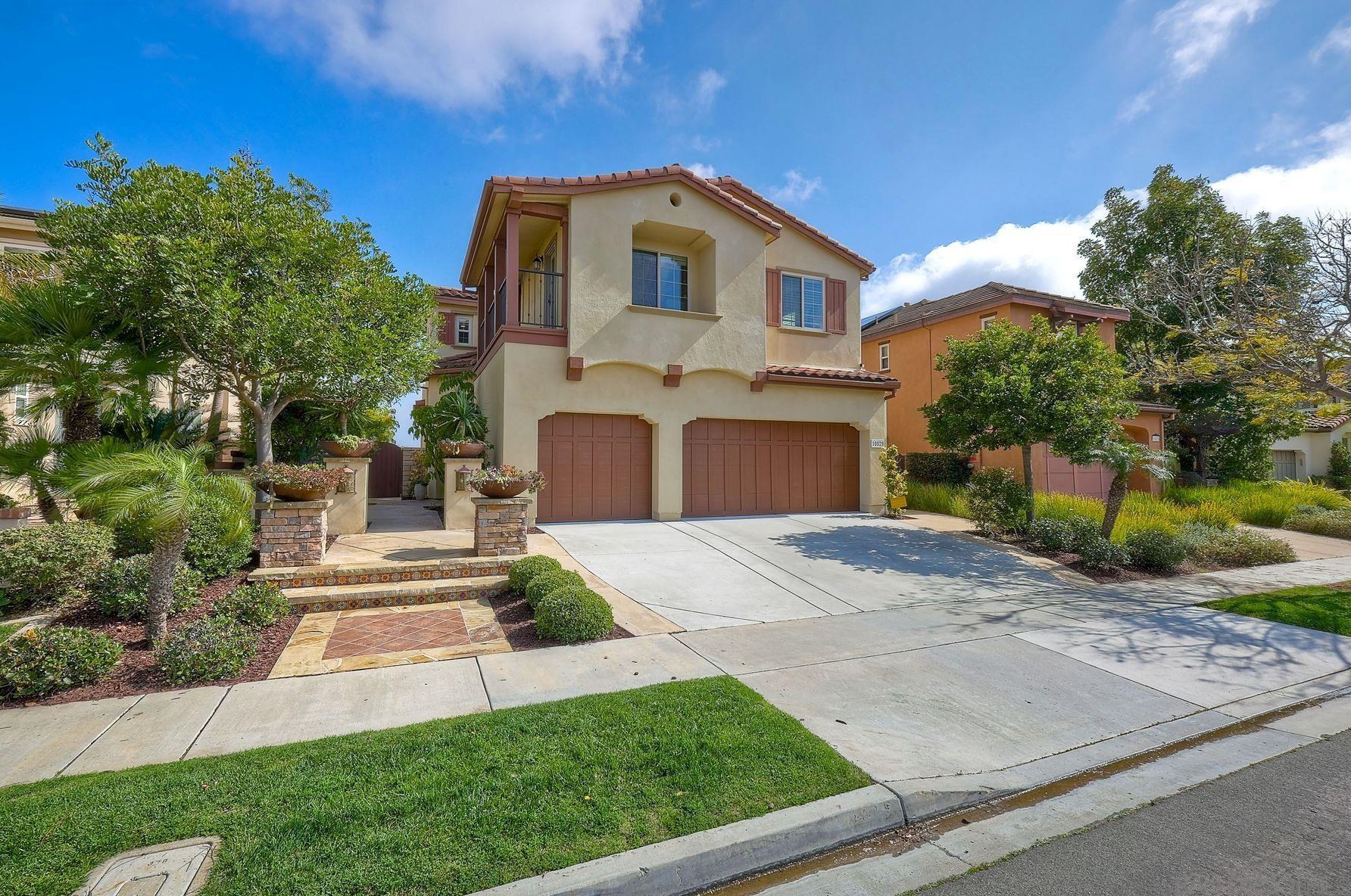 10529 Gaylemont Ln, San Diego, CA 92130-4888
