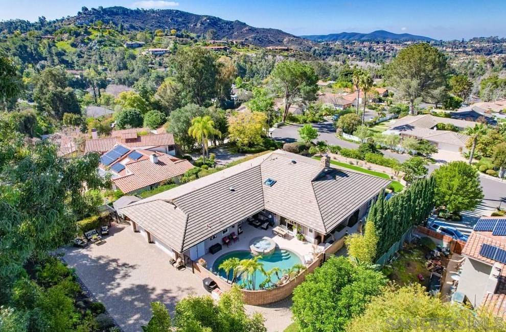 16411 Bronco Ln, Poway, CA 92064