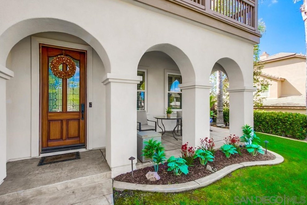 1156 Via Vera Cruz, San Marcos, CA 92078-1379
