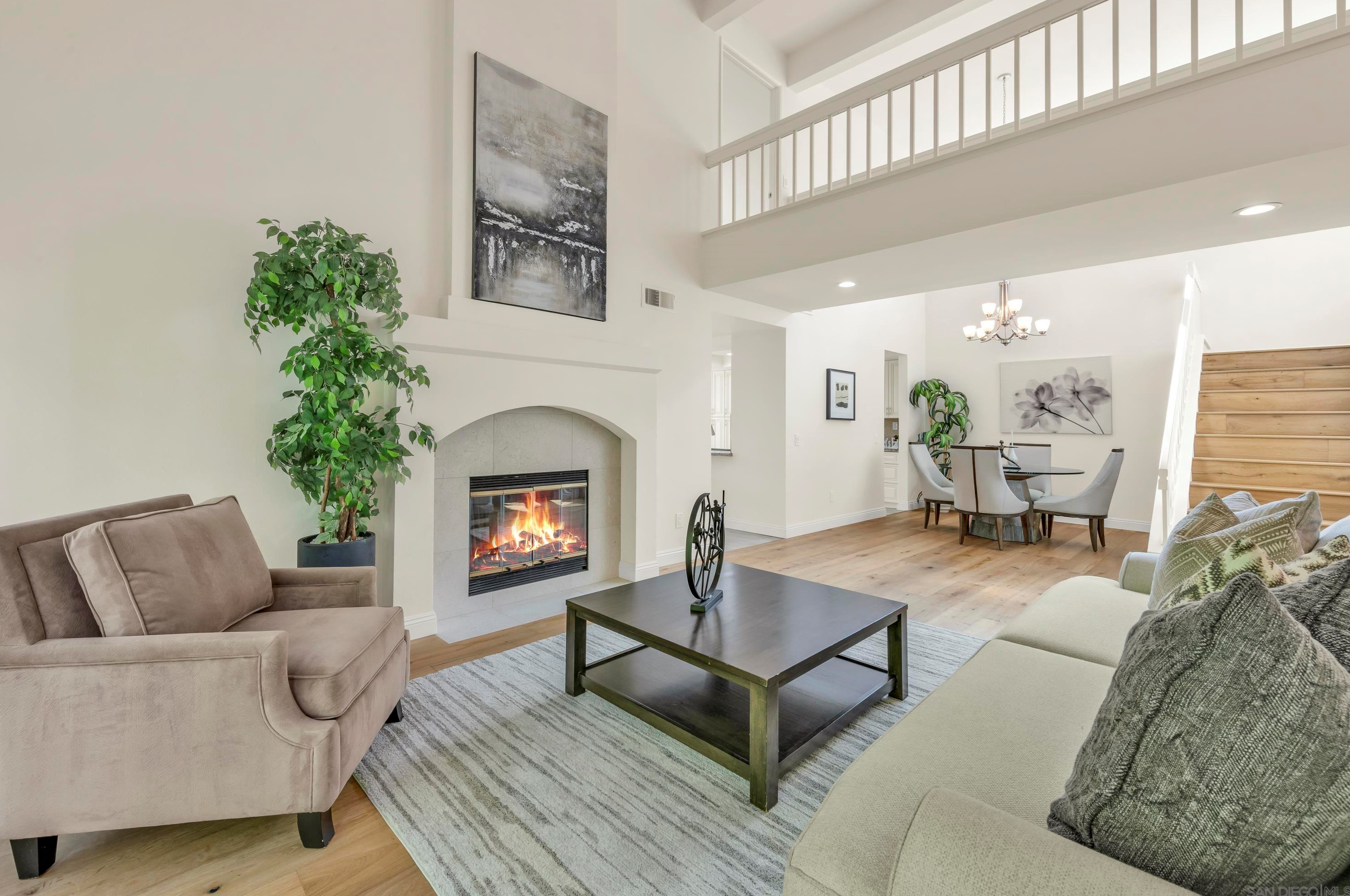 3595 Santoro Way, San Diego, CA 92130