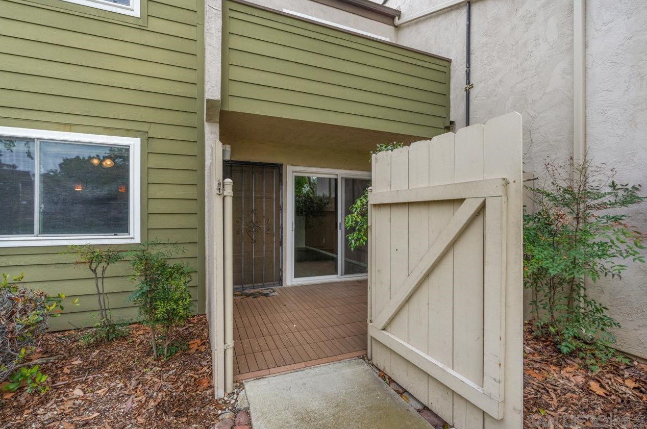 7819 Tommy Dr, San Diego, CA 92119-1719