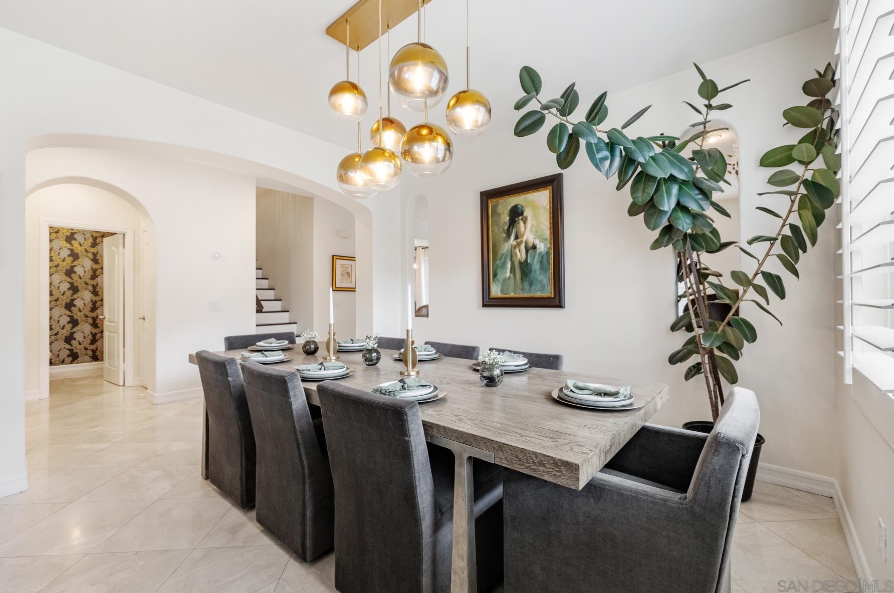 3805 Sacramento Dr, La Mesa CA  91941-6887 exterior