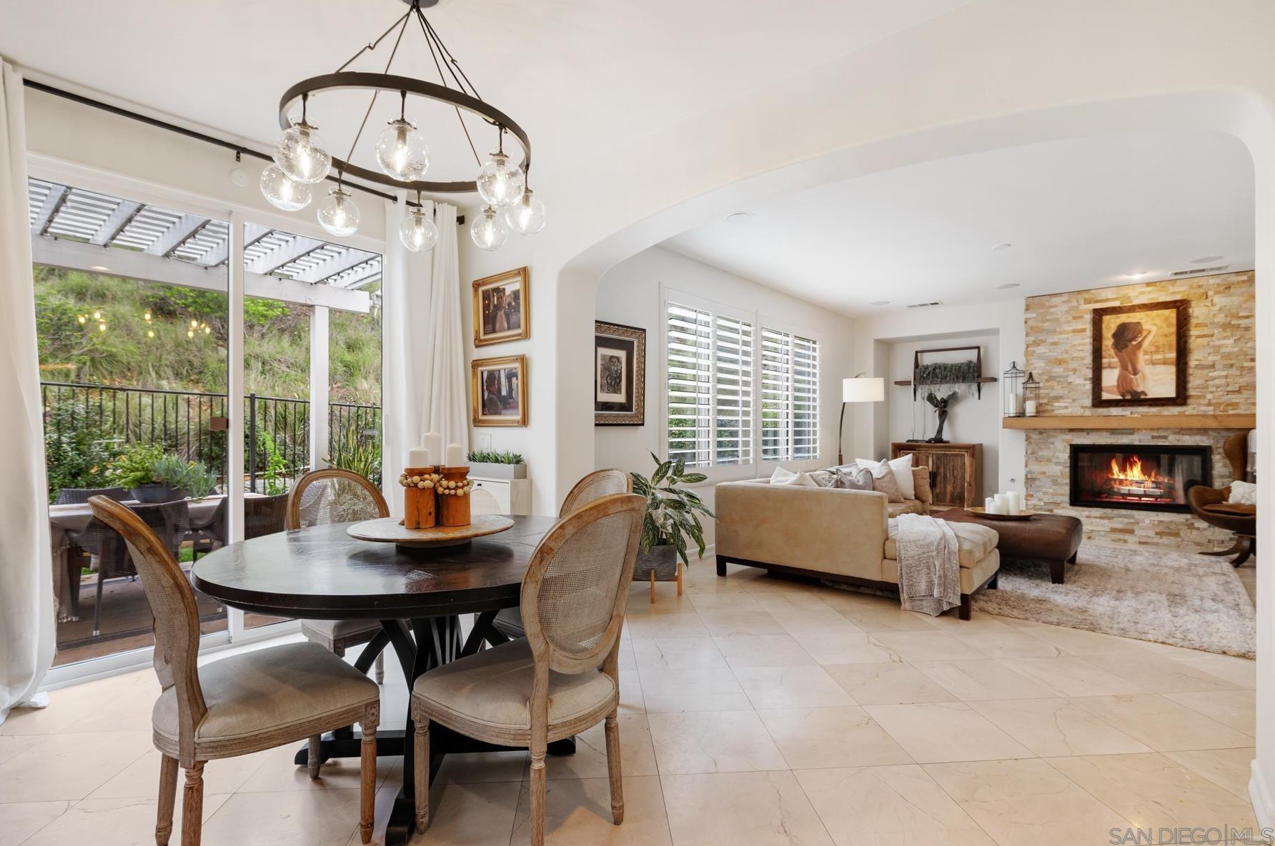 3805 Sacramento Dr, La Mesa CA  91941-6887 exterior