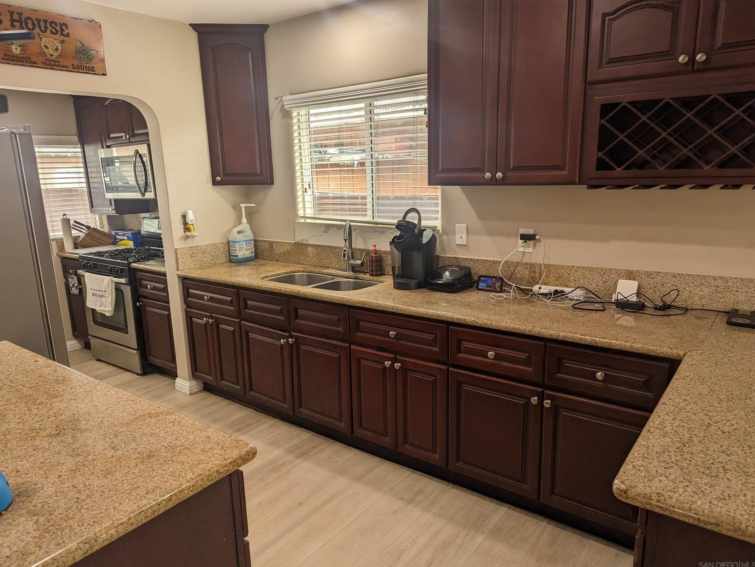4169 Chamoune Ave, San Diego, CA 92105-1803