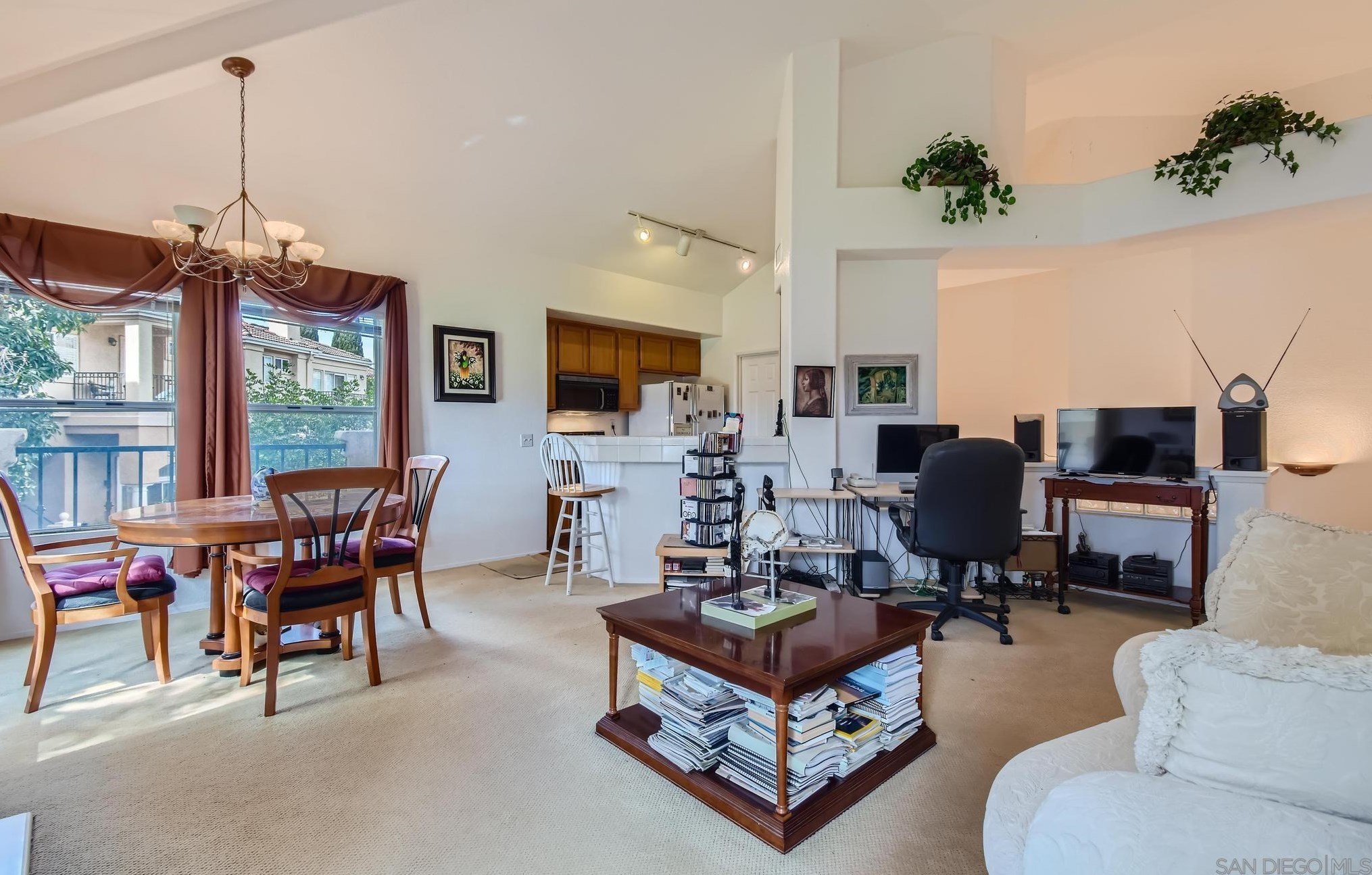 7264 Shoreline Dr, San Diego, CA 92122-4940