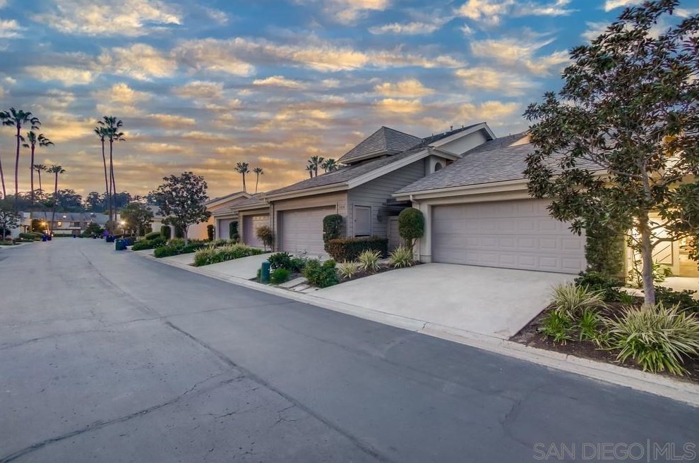 3858 Via Pasatiempo, Rancho Santa Fe, CA 92091