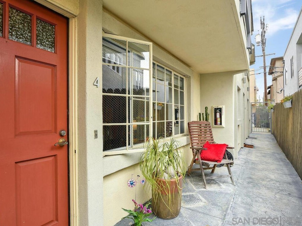4057 Brant St, San Diego, CA 92103-1988