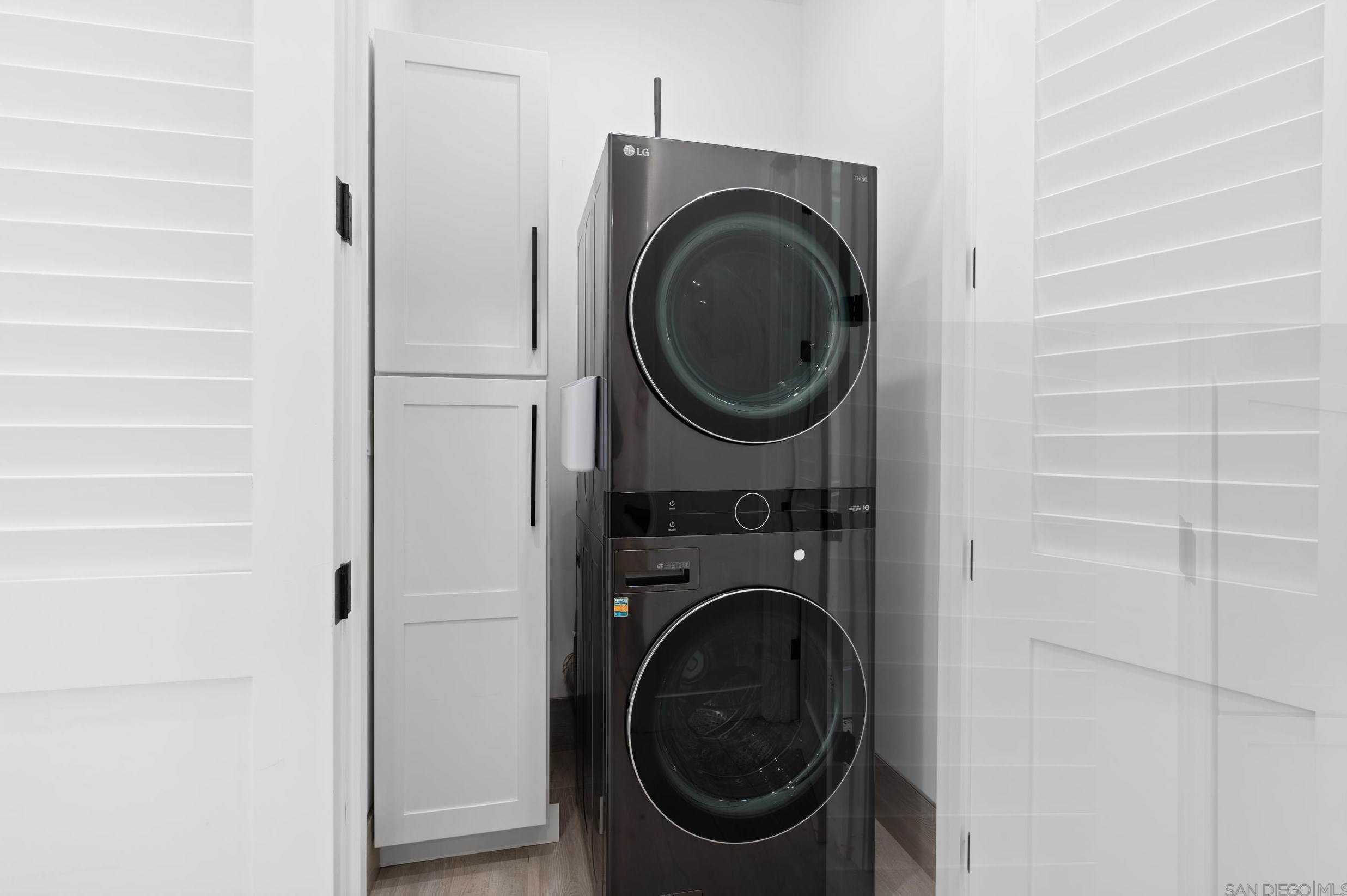 4556 Manitou Way, San Diego CA  92117-2931 exterior