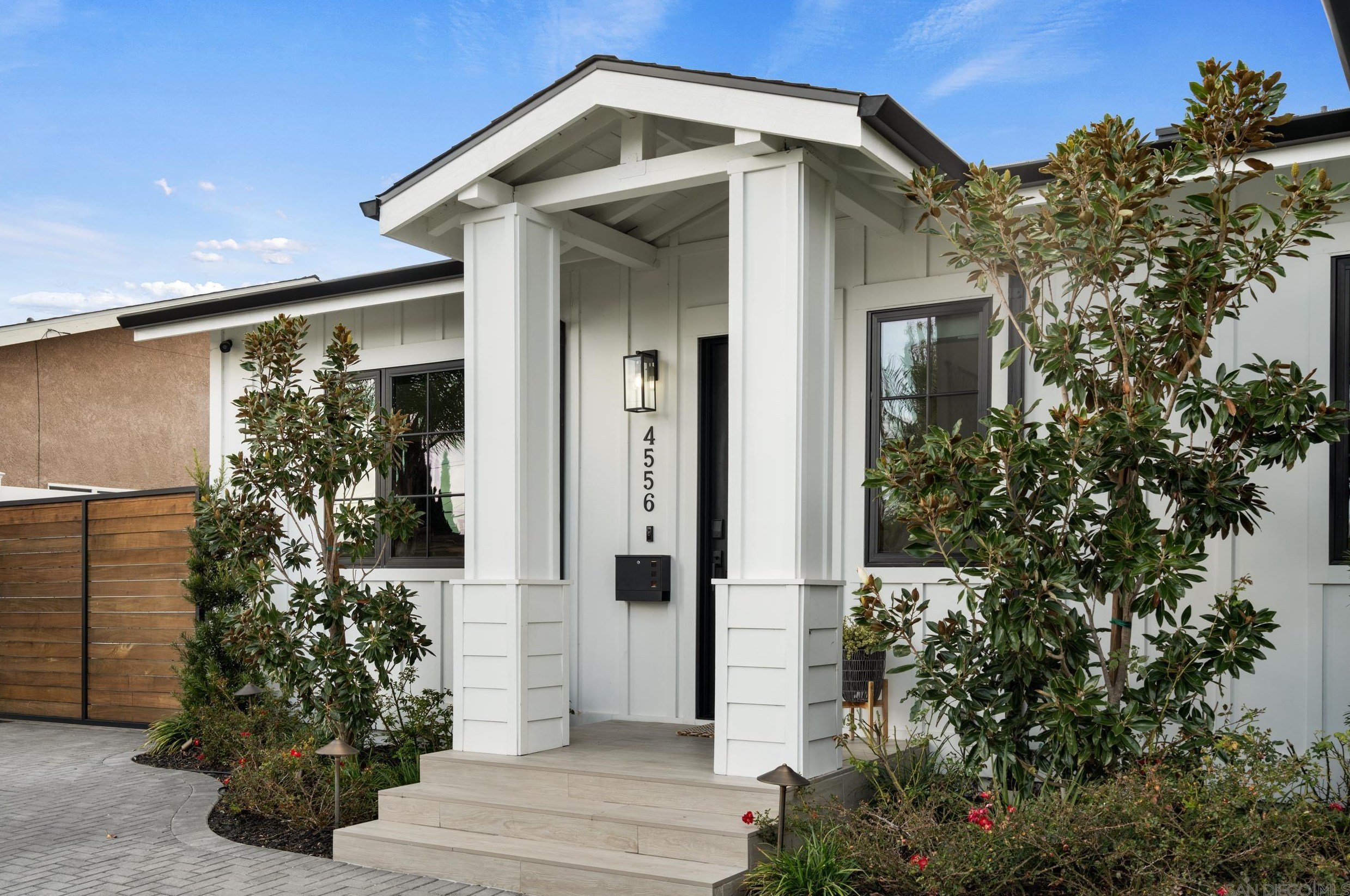 4556 Manitou Way, San Diego CA  92117-2931 exterior