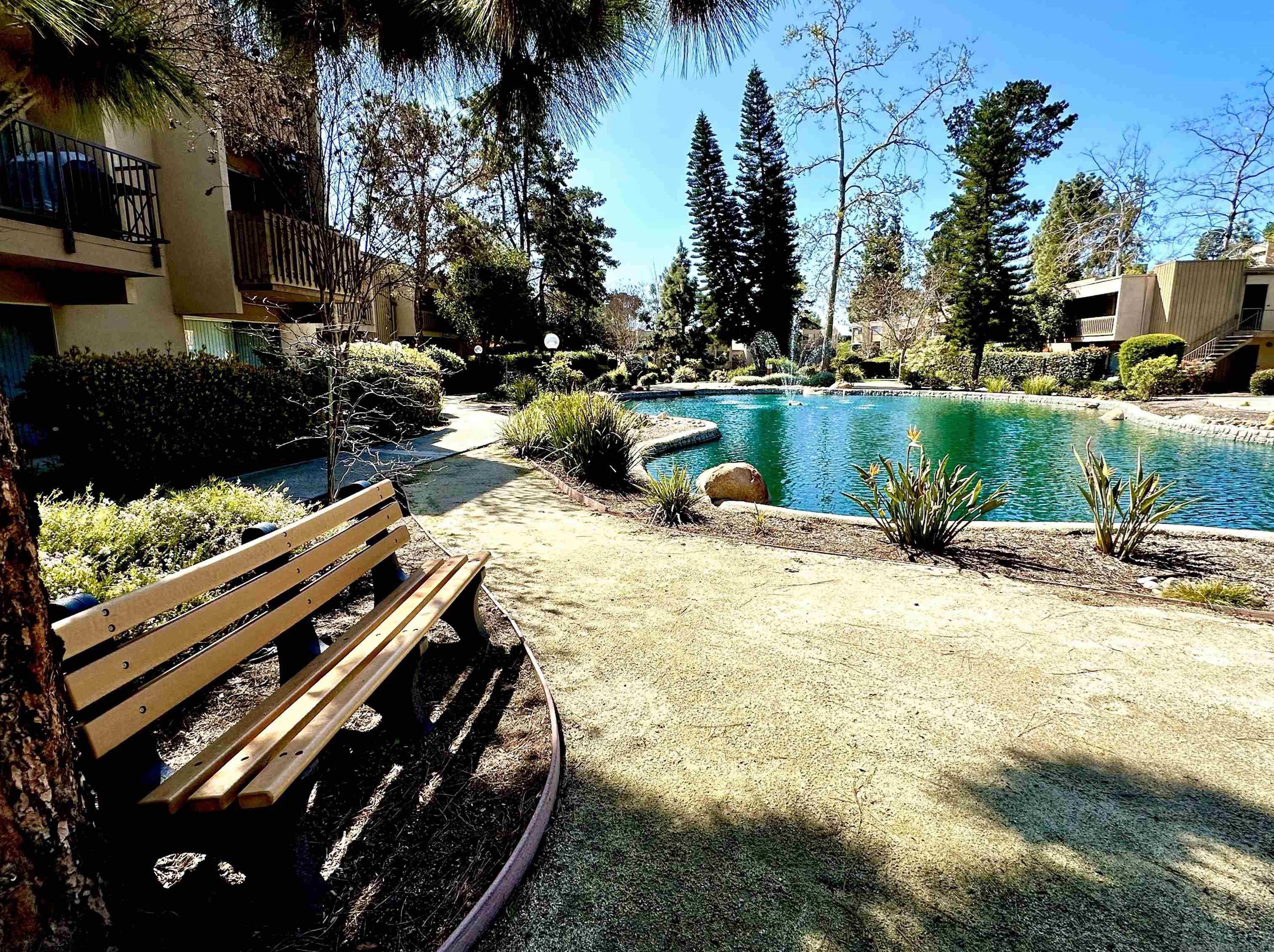 5700 Baltimore Dr 124, La Mesa, CA 91942