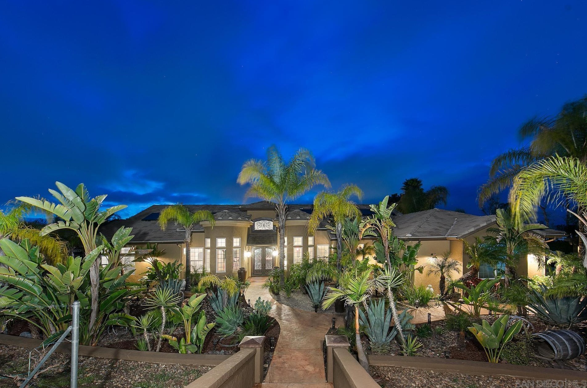 303 Woodmeadow Ln, Ramona, CA 92065