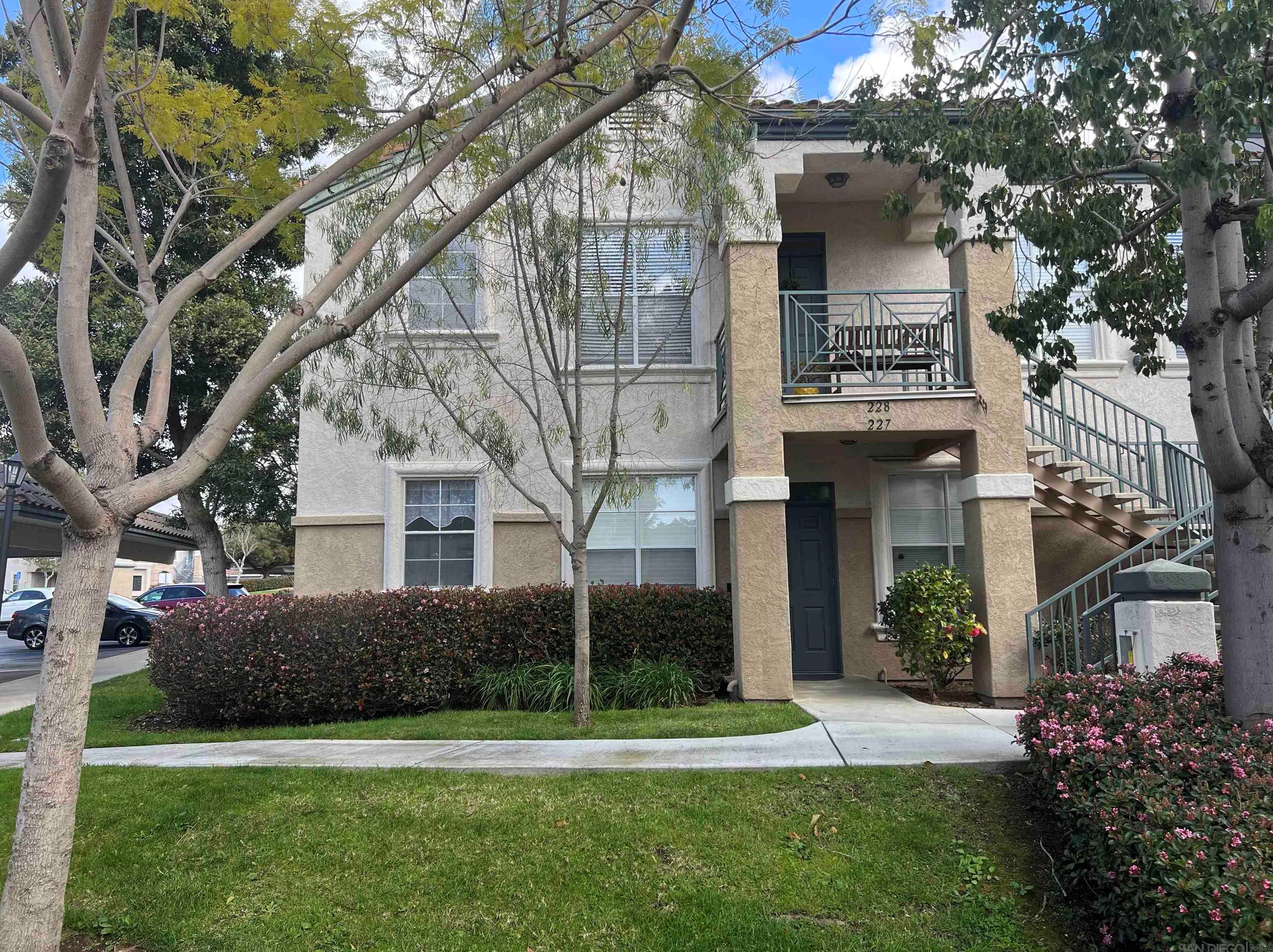 3555 Caminito El Rincon, San Diego, CA 92130-2578