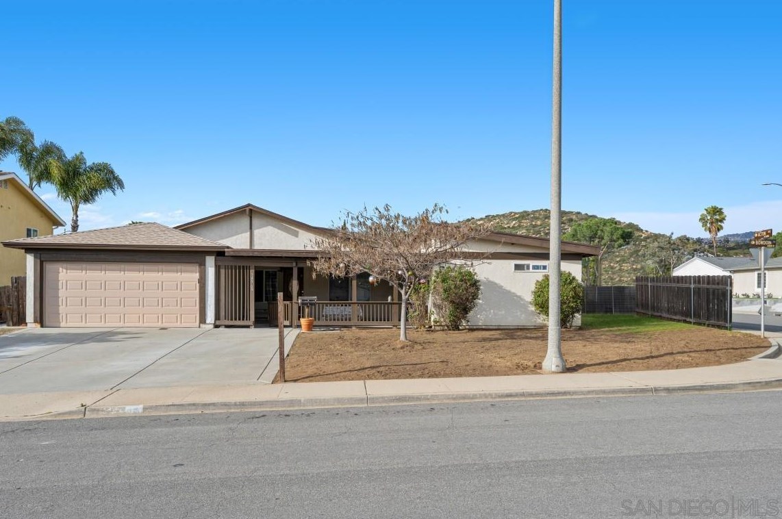 14568 Bowdoin Rd, Poway, CA 92064