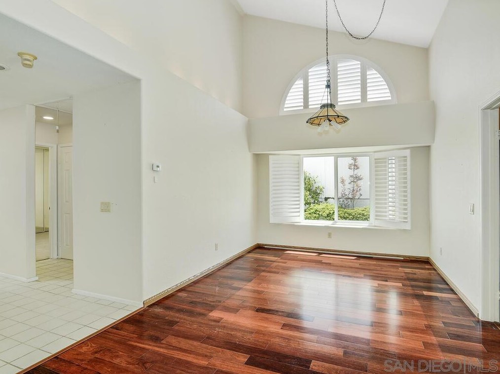 4909 Icaria Way, Oceanside CA  92056-5155 exterior