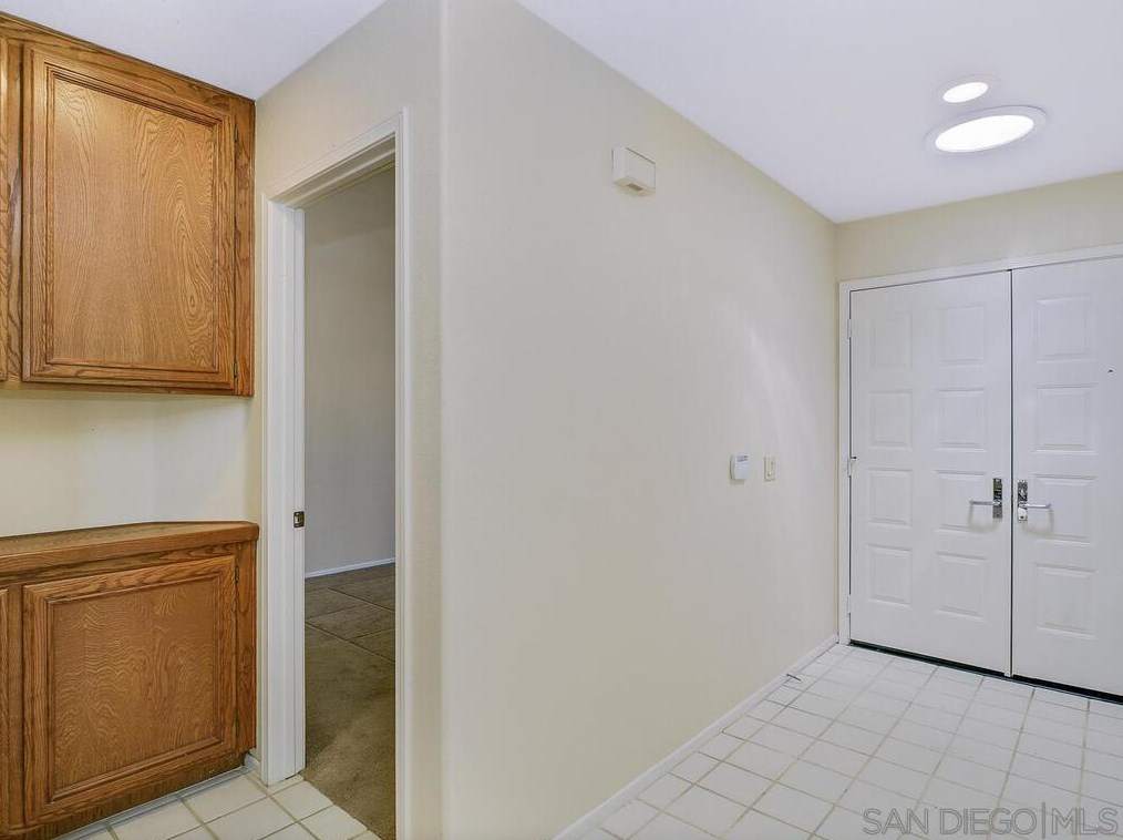 4909 Icaria Way, Oceanside CA  92056-5155 exterior