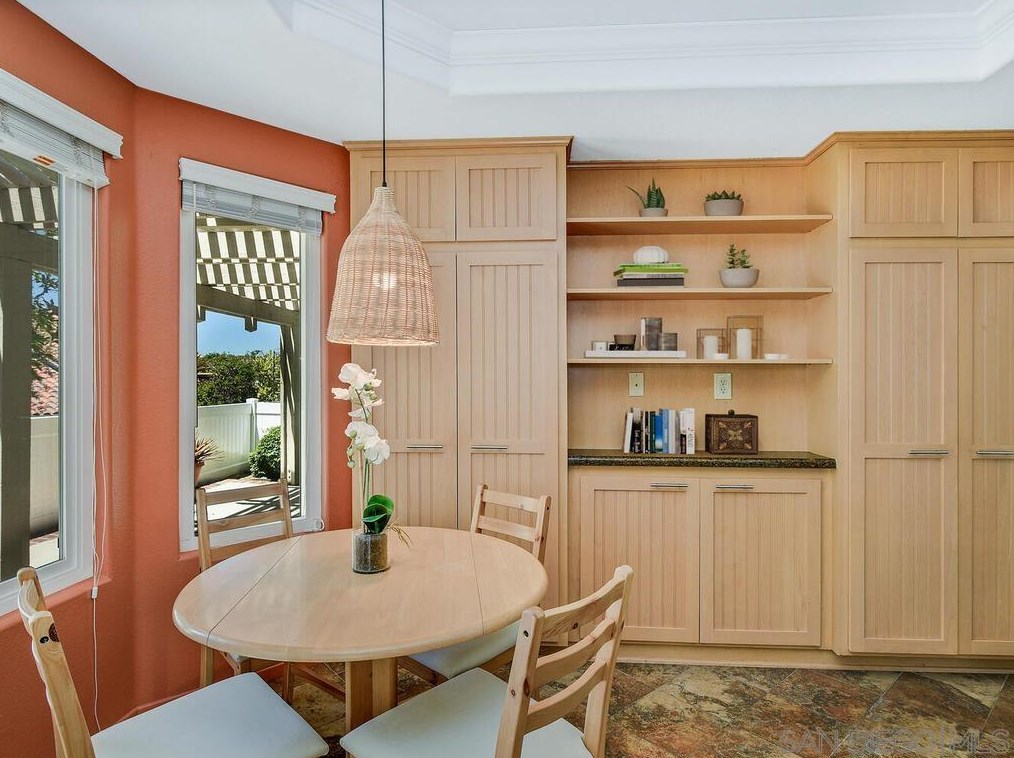 4909 Icaria Way, Oceanside CA  92056-5155 exterior