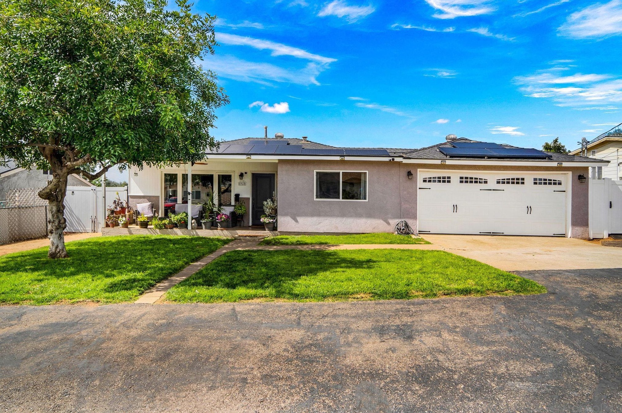 1318 Clove, El Cajon, CA 92021