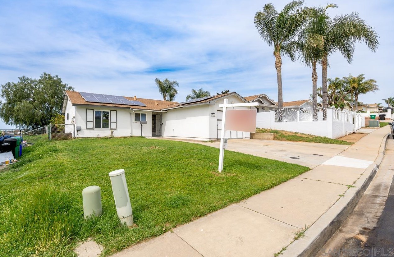 966 27th St, San Diego CA  92154-2101 exterior