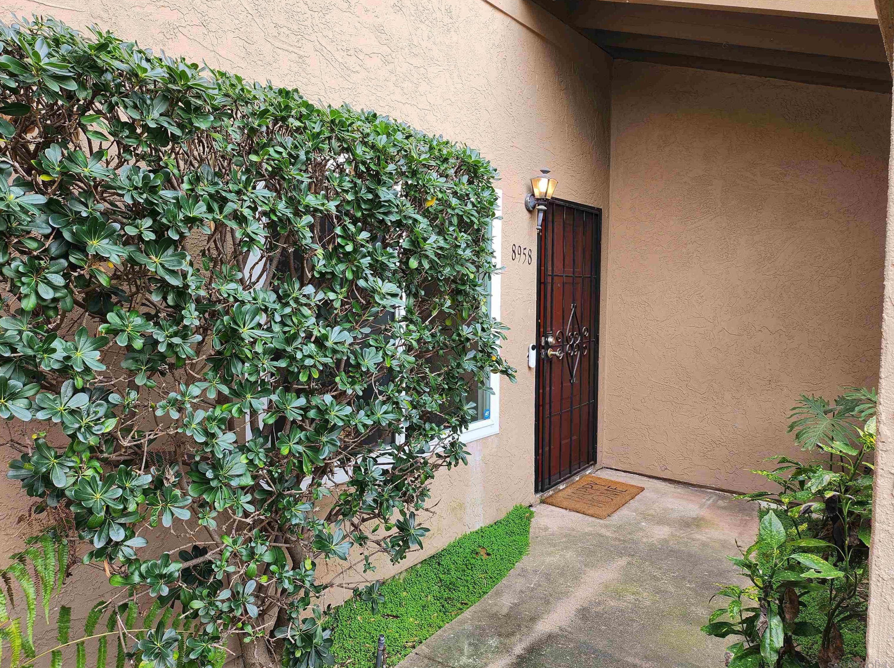 8958 Fletcher Valley, Santee, CA 92071