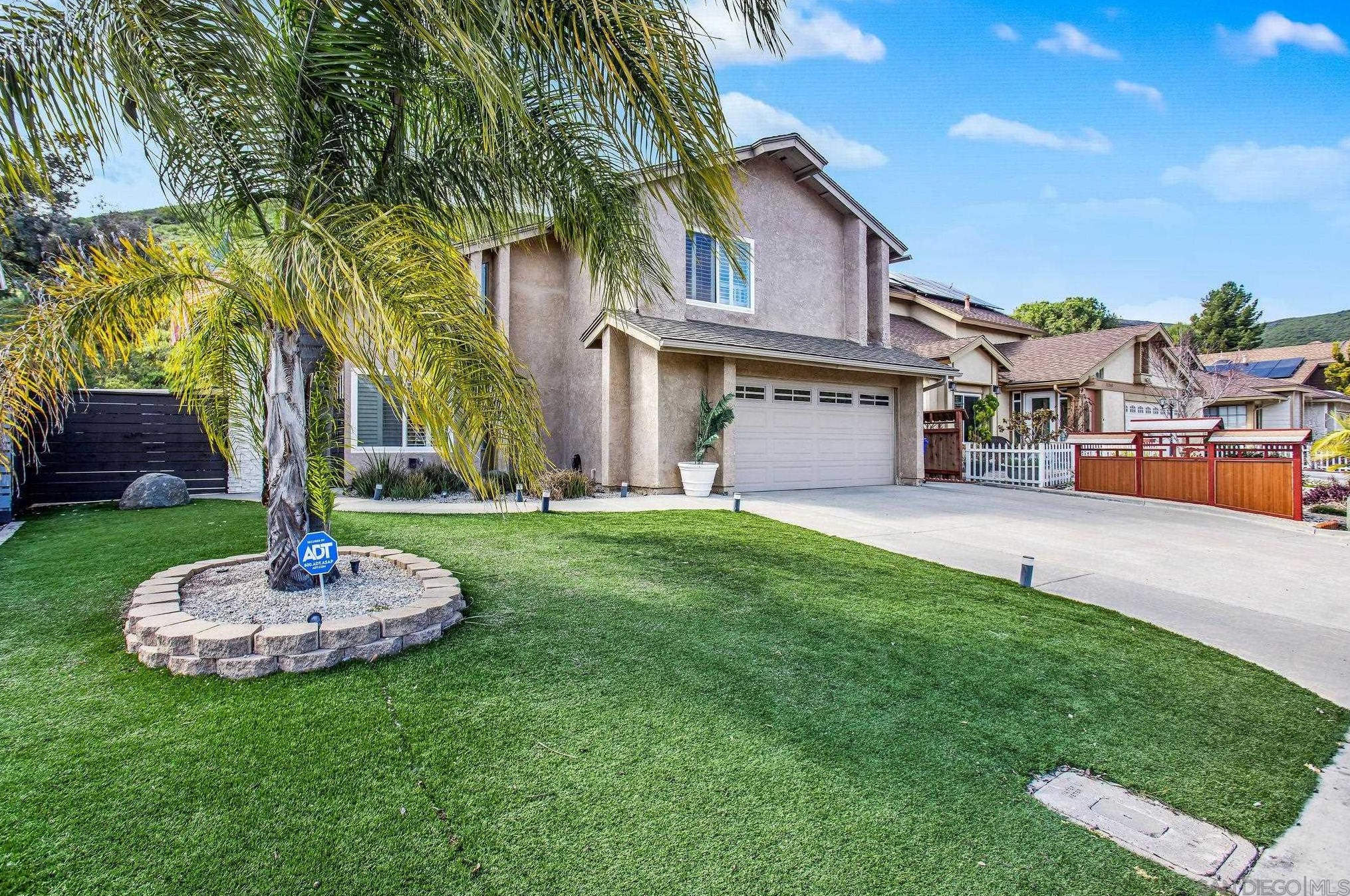 13536 Stoney Creek Rd, San Diego, CA 92129