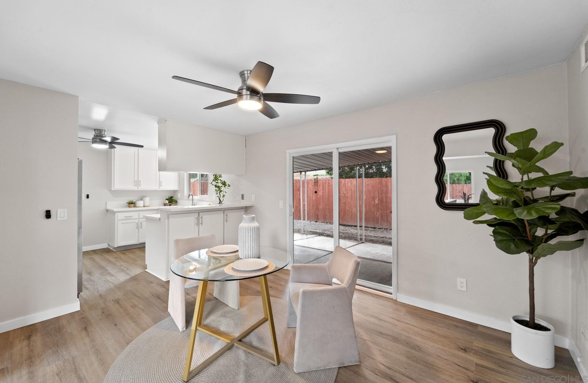 9359 Lamar St, Spring Valley CA  91977-2802 exterior